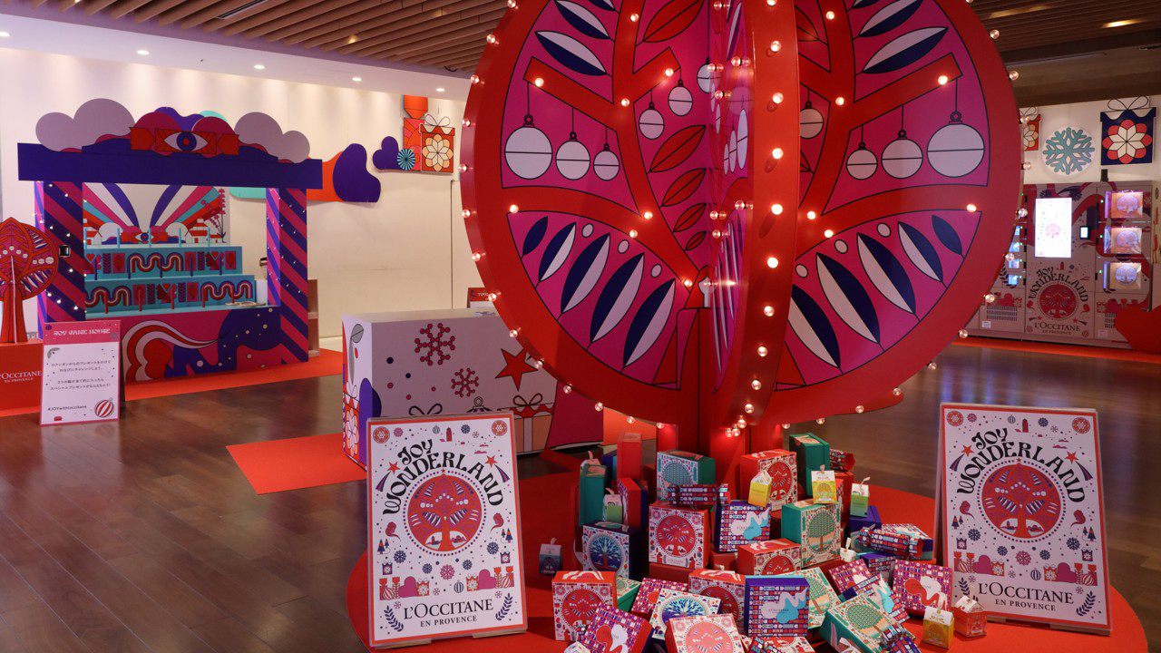 L’OCCITANE JOY WONDERLAND