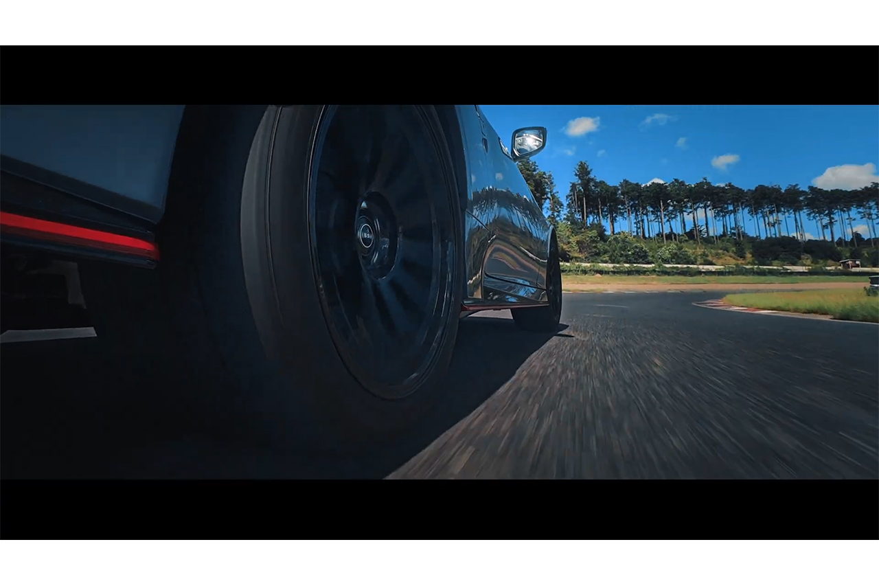 HUMAN ENGINEERED：A test driver's story